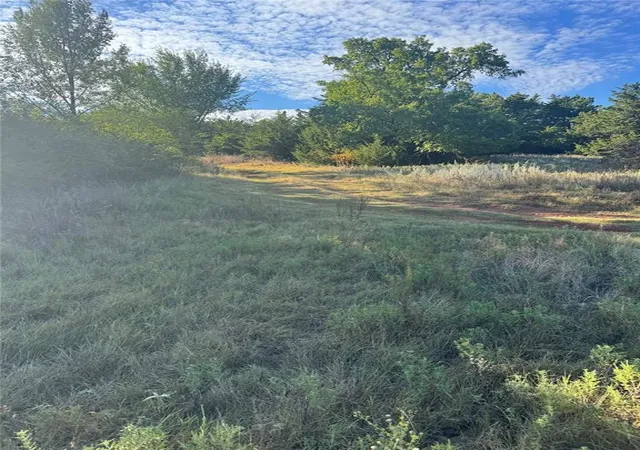 Photo 3 of Sale Pending at W County Rd 1200, Minco, OK 73059 | MLS# 1250324 | Listing updated on 2026-10-06