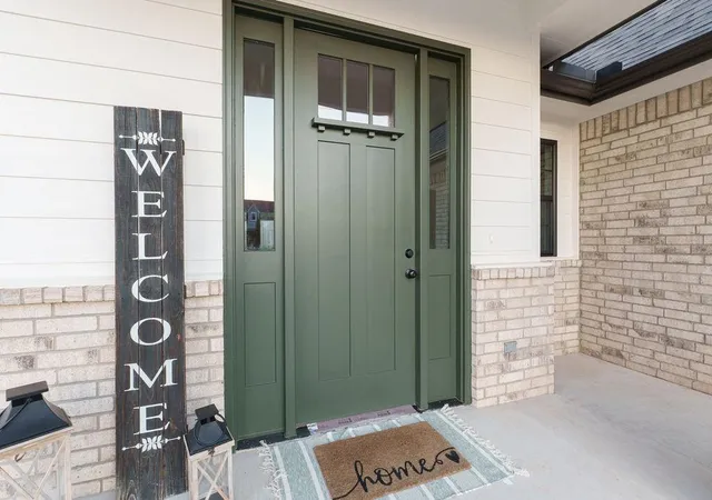Photo 3 of Single family home for sale at 1804 Larkin Ln, Shawnee, OK 74804 | MLS# 1250358 | Listing updated on 2026-09-23