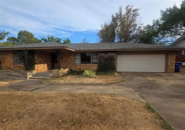 Photo 2 of Sale Pending at 212 Bluebird Dr, Oklahoma City, OK 73110 | MLS# 1250363 | Listing updated on 2026-10-03