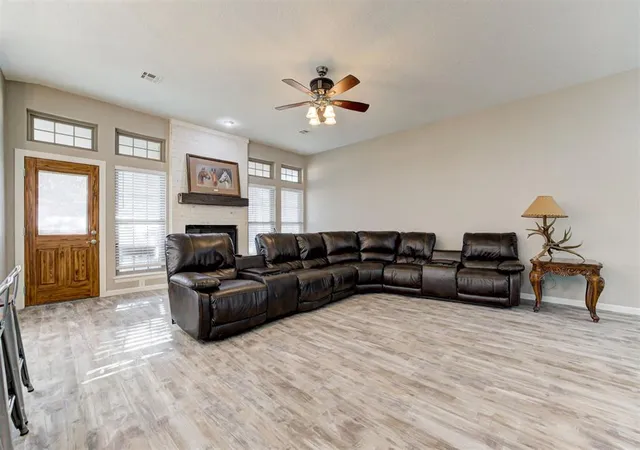 Photo 4 of Single family home for sale at 4500 S Eastern Ave, Norman, OK 73069 | MLS# 1250370 | Listing updated on 2026-09-23
