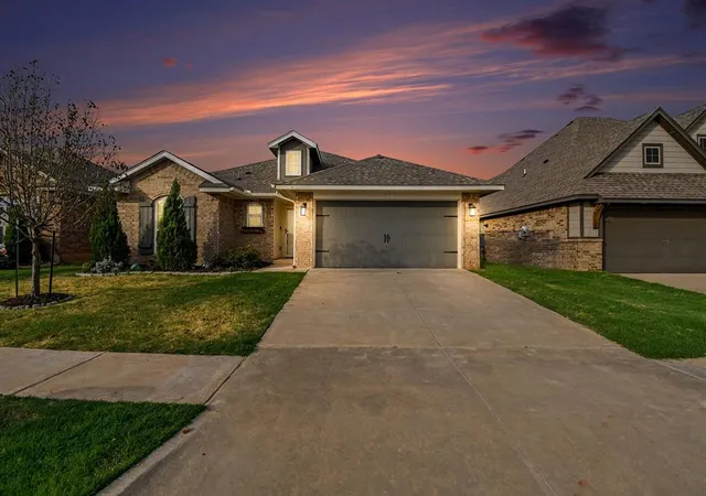 Photo 1 of Single family home for sale at 18425 Groveton Blvd, Edmond, OK 73012 | MLS# 1250371 | Listing updated on 2026-09-28