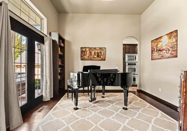 Photo 4 of Sale Pending at 19540 Talavera Ln, Edmond, OK 73012 | MLS# 1250399 | Listing updated on 2026-10-07