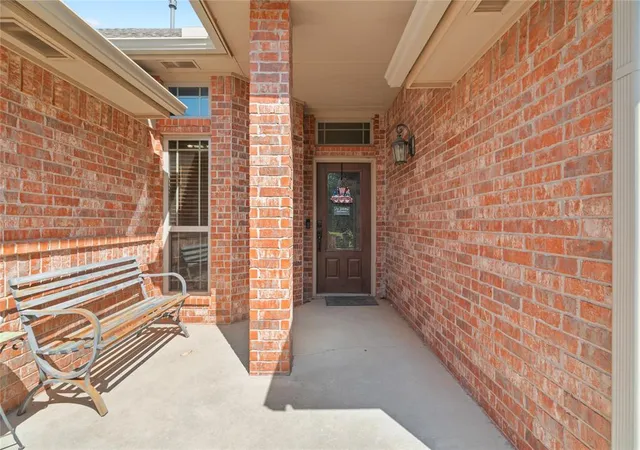 Photo 3 of Single family home for sale at 12833 Nw 6th Street, Yukon, OK 73099 | MLS# 1250417 | Listing updated on 2026-09-23