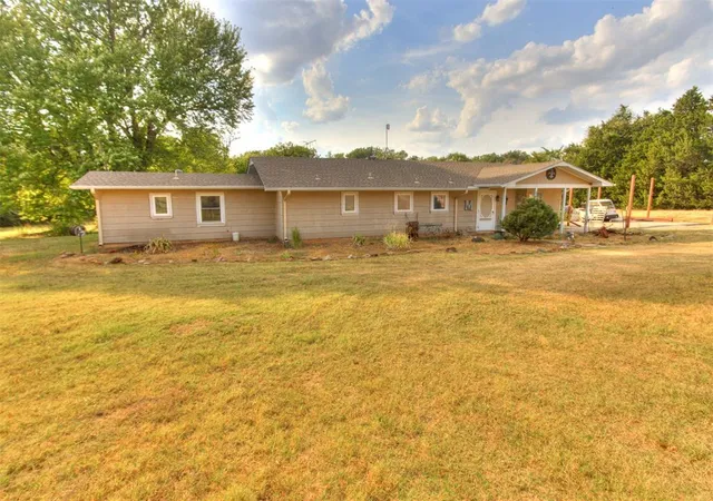 Photo 3 of Single family home for sale at 11711 S Czech Hall Rd, Mustang, OK 73064 | MLS# 1250431 | Listing updated on 2026-09-26