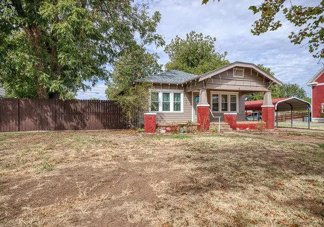 Photo 4 of Single family home for sale at 716 S 7th Street, Kingfisher, OK 73750 | MLS# 1250436 | Listing updated on 2026-10-09
