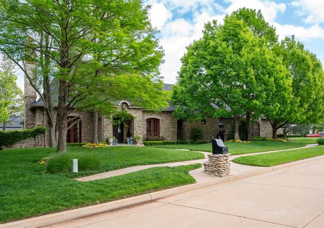 Photo 1 of Single family home for sale at 1225 Blue Wister Cvs, Edmond, OK 73013 | MLS# 1250454 | Listing updated on 2026-10-07