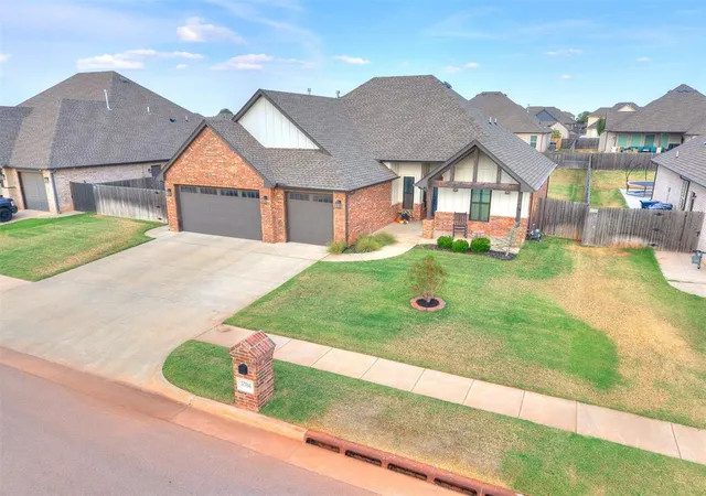 Photo 4 of Single family home for sale at 5704 Tiger Stone Dr, Mustang, OK 73064 | MLS# 1250490 | Listing updated on 2026-09-26