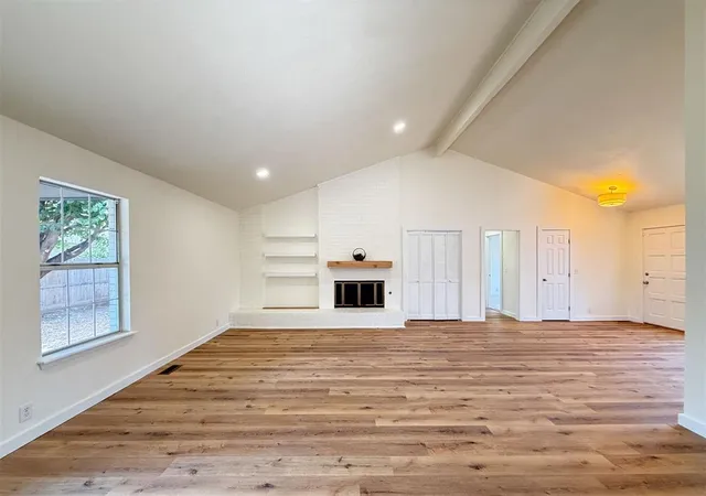 Photo 1 of Single family home for sale at 117 N Grand Frk Dr, Edmond, OK 73003 | MLS# 1250500 | Listing updated on 2026-10-19