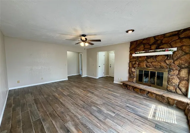 Photo 2 of Single family home for sale at 1102 Walnut St, Woodward, OK 73801 | MLS# 1250504 | Listing updated on 2026-09-23