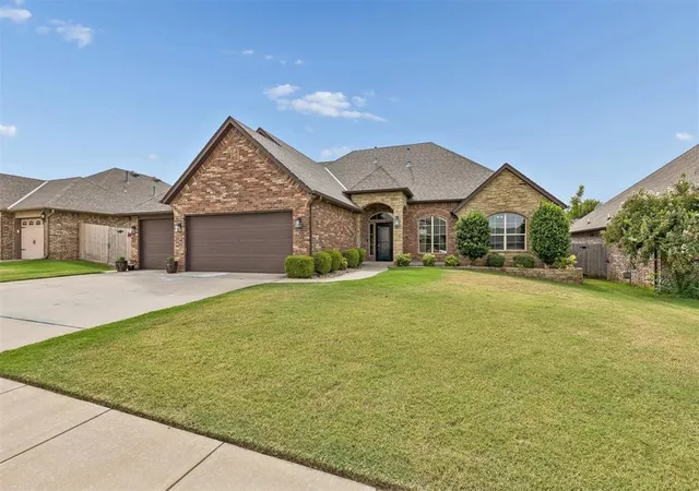 Photo 2 of Single family home for sale at 3104 Sw 138th Street, Oklahoma City, OK 73170 | MLS# 1250506 | Listing updated on 2026-10-06