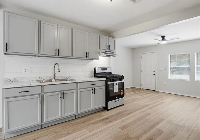 Photo 4 of Single family home for sale at 117 SW 39th Street, Oklahoma City, OK 73109 | MLS# 1250508 | Listing updated on 2026-09-24