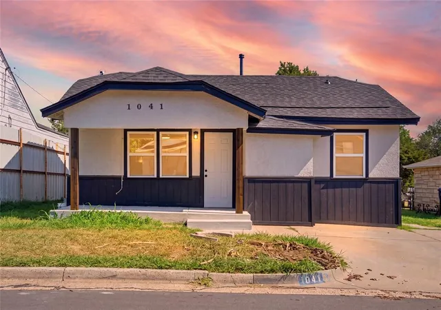 Photo 1 of Single family home for sale at 1041 Sw 33rd Street, Oklahoma City, OK 73109 | MLS# 1250509 | Listing updated on 2026-09-24