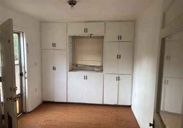 Photo 4 of Single family home for sale at 2036 NW 31st Terrace, Oklahoma City, OK 73118 | MLS# 1250511 | Listing updated on 2026-09-25