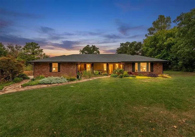 Photo 1 of Sale Pending at 4109 Sooner Ct, Edmond, OK 73034 | MLS# 1250514 | Listing updated on 2026-10-07