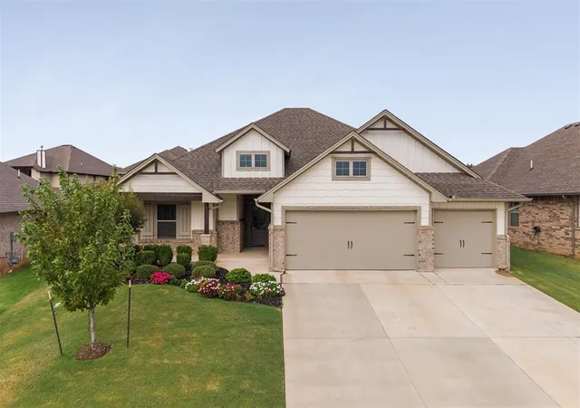 Photo 3 of Single family home for sale at 5309 Skylar Rae Rd, Edmond, OK 73034 | MLS# 1250519 | Listing updated on 2026-10-07