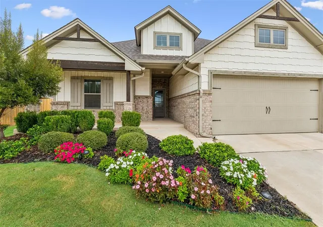 Photo 4 of Single family home for sale at 5309 Skylar Rae Rd, Edmond, OK 73034 | MLS# 1250519 | Listing updated on 2026-10-07