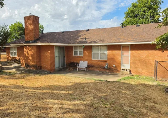 Photo 37 of Single family home for sale at 2800 N Dornick Dr, Oklahoma City, OK 73121 | MLS# 1250520 | Listing updated on 2026-09-24