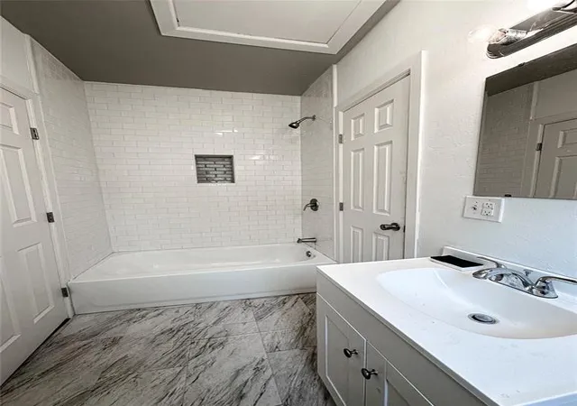 Photo 3 of Single family home for sale at 1401 S Dille Ave, El Reno, OK 73036 | MLS# 1250522 | Listing updated on 2026-09-24