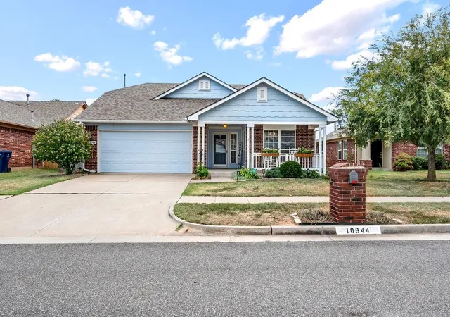 Photo 4 of Single family home for sale at 10644 NW 33rd Street, Yukon, OK 73099 | MLS# 1250543 | Listing updated on 2026-10-30