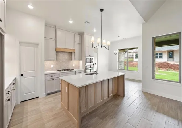 Photo 3 of Single family home for sale at 11629 Nw 103rd Street, Yukon, OK 73099 | MLS# 1250552 | Listing updated on 2026-09-25