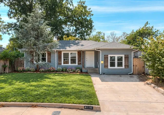 Single family home for sale at 2336 Westlawn Pl, Oklahoma City, OK 73112 | MLS# 1250557
