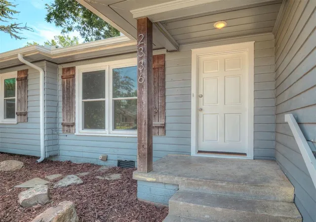 Photo 3 of Single family home for sale at 2336 Westlawn Pl, Oklahoma City, OK 73112 | MLS# 1250557 | Listing updated on 2026-10-14