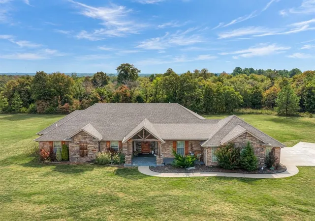 Photo 1 of Single family home for sale at 30365 Buck Ln, Mc Loud, OK 74851 | MLS# 1250558 | Listing updated on 2026-10-07