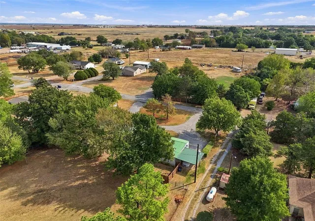 Photo 4 of Single family home for sale at 22632 James Ave, Kingfisher, OK 73750 | MLS# 1250565 | Listing updated on 2026-09-25