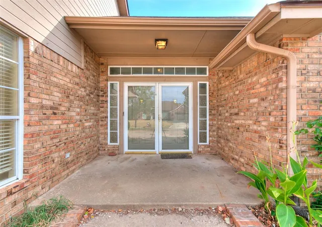 Photo 3 of Single family home for sale at 1311 Cambridge Dr, Shawnee, OK 74804 | MLS# 1250568 | Listing updated on 2026-10-02