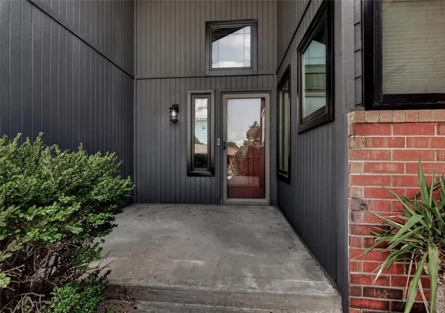 Photo 3 of Single family home for sale at 6900 Blue Spruce Ct, Oklahoma City, OK 73162 | MLS# 1250569 | Listing updated on 2026-09-23