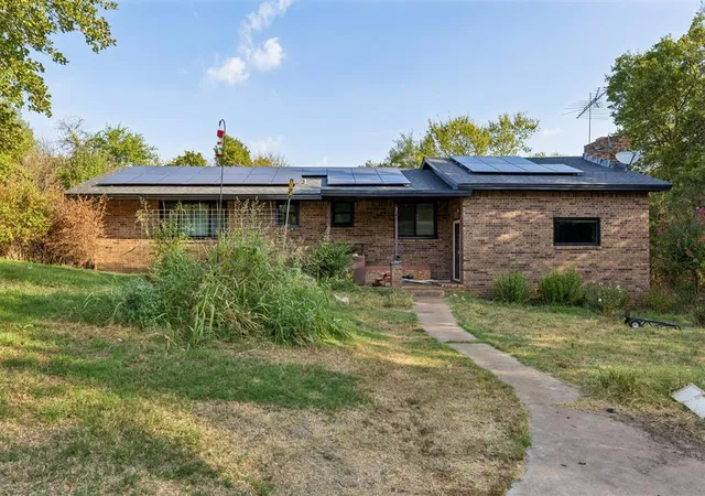 Single family home for sale at 11320 S Anderson Rd, Oklahoma City, OK 73165 | MLS# 1250571
