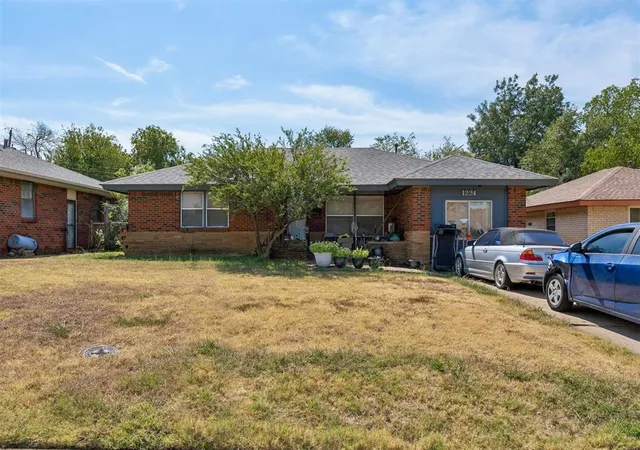 Single family home for sale at 1224 NE 44th Street, Oklahoma City, OK 73111 | MLS# 1250573