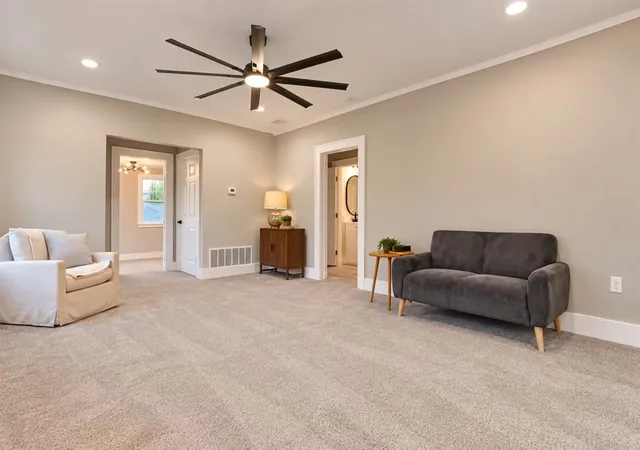 Photo 2 of Single family home for sale at 1005 W Washington Ave, Chickasha, OK 73018 | MLS# 1250576 | Listing updated on 2026-10-09