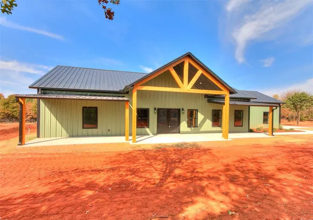 Photo 1 of Sale Pending at 23083 Highland Ln, Blanchard, OK 73010 | MLS# 1250582 | Listing updated on 2026-10-04