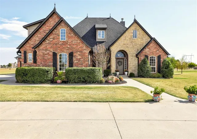 Photo 2 of Single family home for sale at 15900 Sw 25th Street, El Reno, OK 73036 | MLS# 1250586 | Listing updated on 2026-10-05