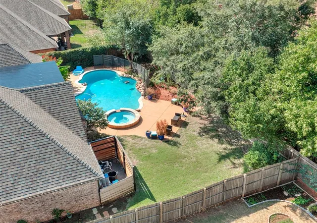 Photo 3 of Single family home for sale at 17021 Holly Burn Cir, Edmond, OK 73012 | MLS# 1250597 | Listing updated on 2026-10-08
