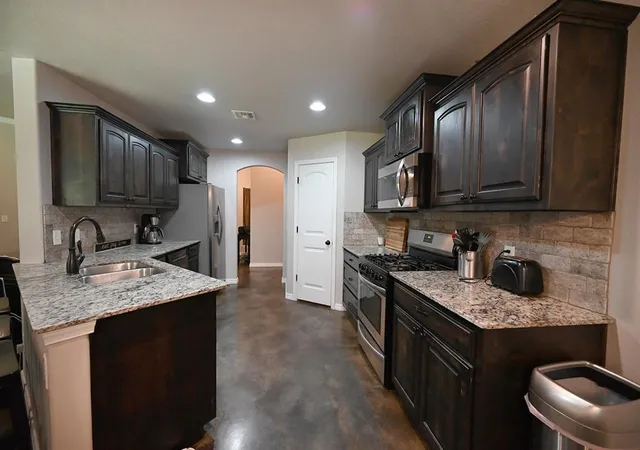 Photo 3 of Single family home for sale at 204 N Boardwalk St, Stillwater, OK 74075 | MLS# 1250601 | Listing updated on 2026-09-24