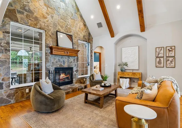 Photo 1 of Single family home for sale at 6405 Valley Ridge Dr, Edmond, OK 73034 | MLS# 1250603 | Listing updated on 2026-10-07