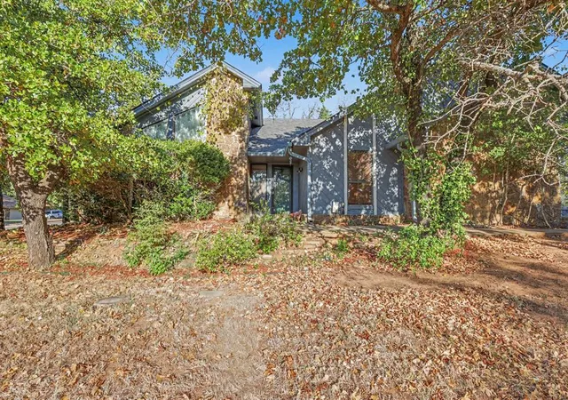 Single family home for sale at 2028 Melody Ln, Edmond, OK 73013 | MLS# 1250635