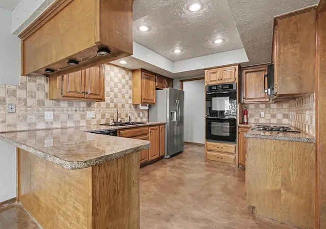 Photo 2 of Single family home for sale at 2028 Melody Ln, Edmond, OK 73013 | MLS# 1250635 | Listing updated on 2026-09-25