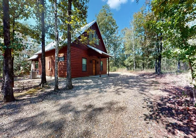 Photo 1 of Single family home for sale at 146 Paradise Ln, Broken Bow, OK 74728 | MLS# 1250648 | Listing updated on 2026-09-26