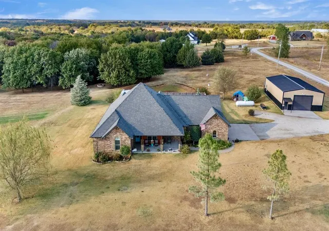 Photo 1 of Single family home for sale at 20097 Wolf Crk Ter, Purcell, OK 73080 | MLS# 1250651 | Listing updated on 2026-09-30