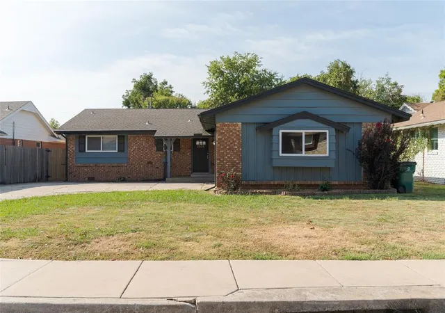 Single family home for sale at 2506 NW 45th Street, Oklahoma City, OK 73112 | MLS# 1250652