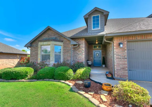 Single family home for sale at 15200 Homecoming Dr, Edmond, OK 73013 | MLS# 1250653