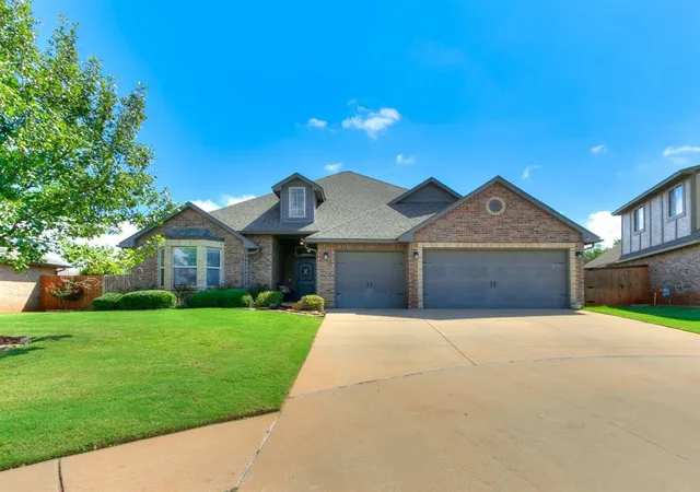 Photo 1 of Single family home for sale at 15200 Homecoming Dr, Edmond, OK 73013 | MLS# 1250653 | Listing updated on 2026-09-25