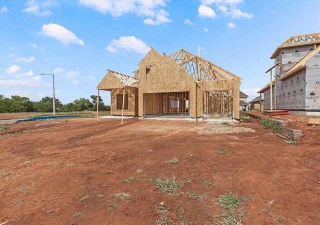 Photo 3 of Single family home for sale at 8413 Nw 153rd Street, Edmond, OK 73013 | MLS# 1250676 | Listing updated on 2026-09-30