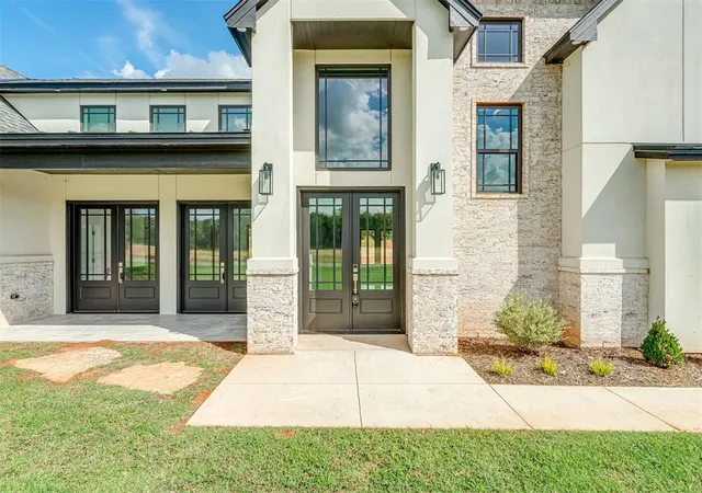 Photo 2 of Single family home for sale at 8302 Autumn Blaze Dr, Blanchard, OK 73010 | MLS# 1250693 | Listing updated on 2026-09-26