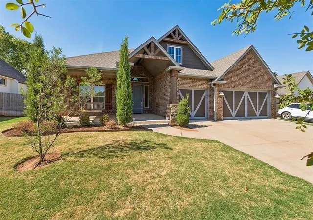 Photo 1 of Single family home for sale at 18617 Barcas Rd, Edmond, OK 73012 | MLS# 1250697 | Listing updated on 2026-09-25