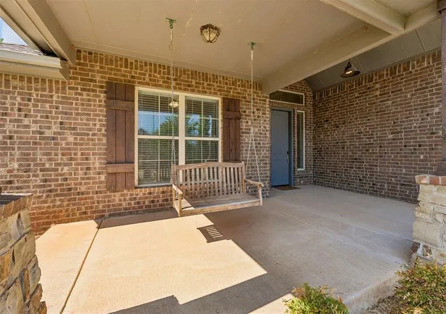 Photo 3 of Single family home for sale at 18617 Barcas Rd, Edmond, OK 73012 | MLS# 1250697 | Listing updated on 2026-09-25