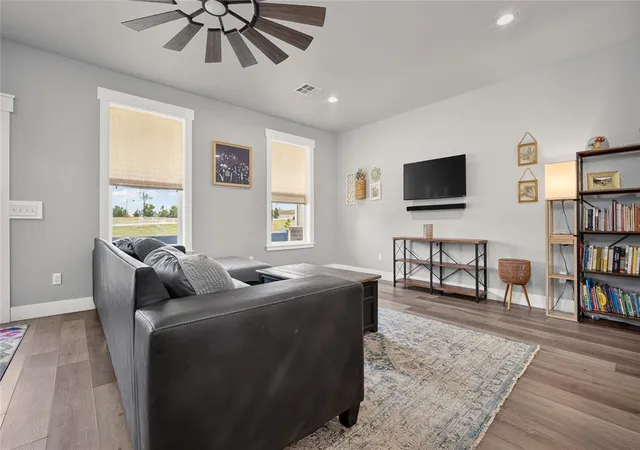 Photo 4 of Single family home for sale at 337030 E 1016 Road, Meeker, OK 74855 | MLS# 1250700 | Listing updated on 2026-10-05